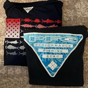 2 Men’s Columbia PFG short sleeve shirts